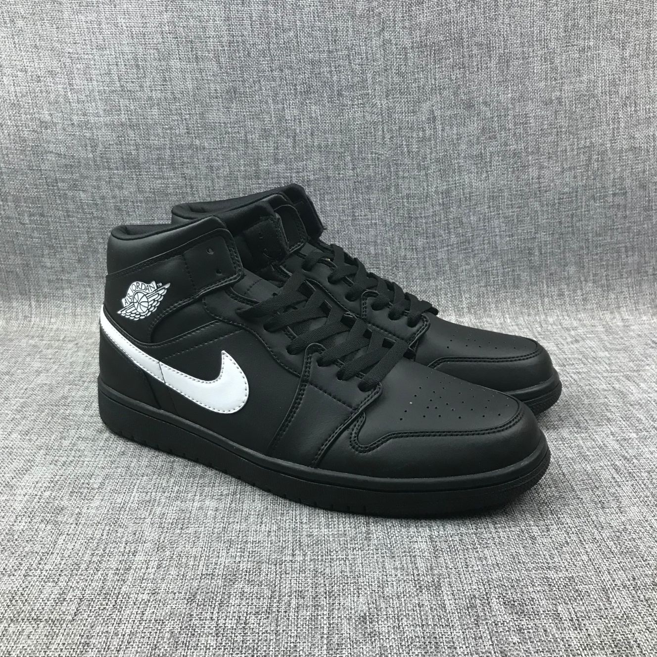 2020 Air Jordan 1 Mid Black White Shoes for Women